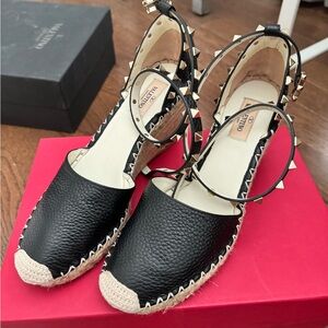 Valentino wedges